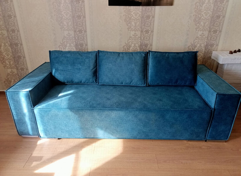 Фото нашей работы по перетяжки мебели